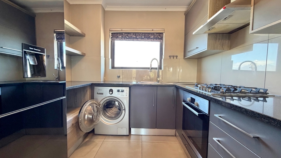 2 Bedroom Property for Sale in Greenways Golf Estate Western Cape